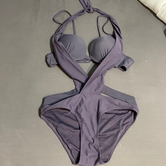 Light purple 2 piece swimsuit - Picture 1 of 5